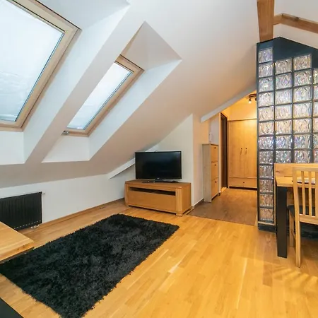 Apartament Ms-apart Dom Do Wynajęcia Kłodzko