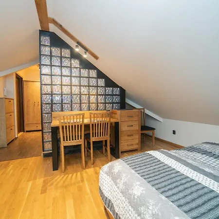 Ms-apart Dom Do Wynajęcia Kłodzko Apartament